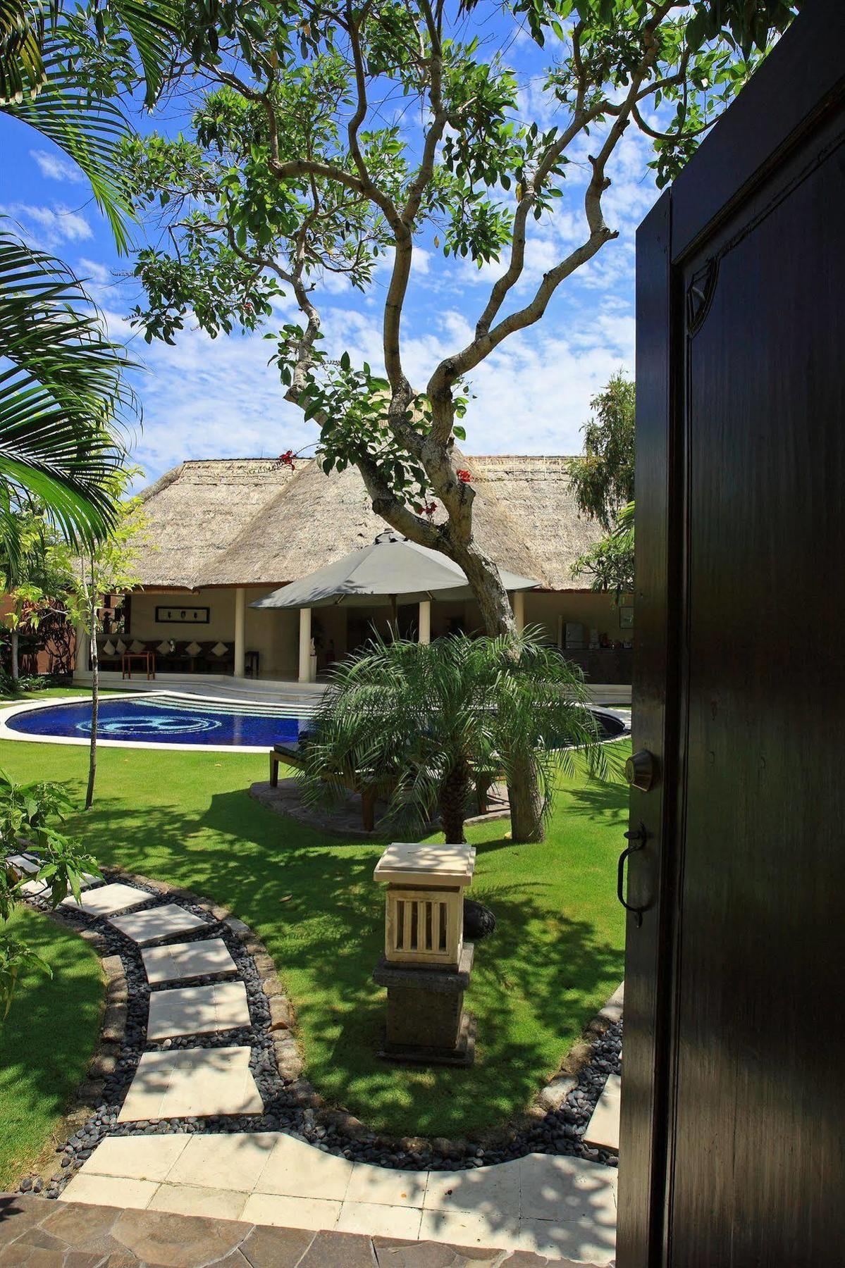 The Dusun Villa Seminyak Buitenkant foto